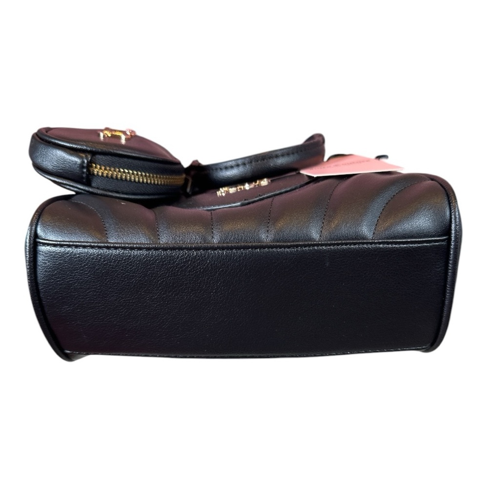 Juicy Couture Black Quilted Crossbody Bag with Gold Accents - Picture 6 of 9